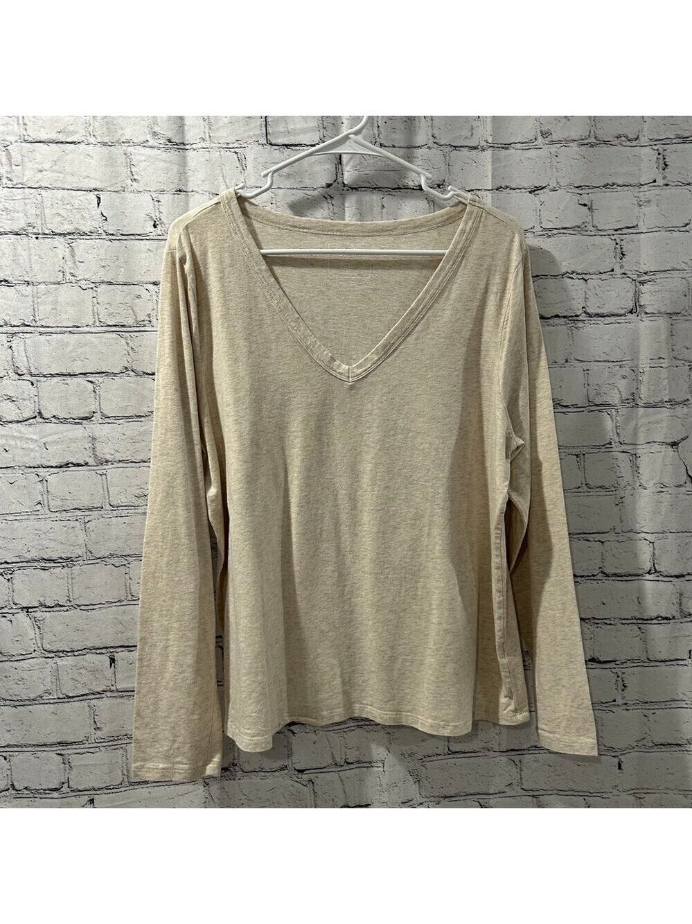 Ladies Candace Cameron Bure shirt Size L